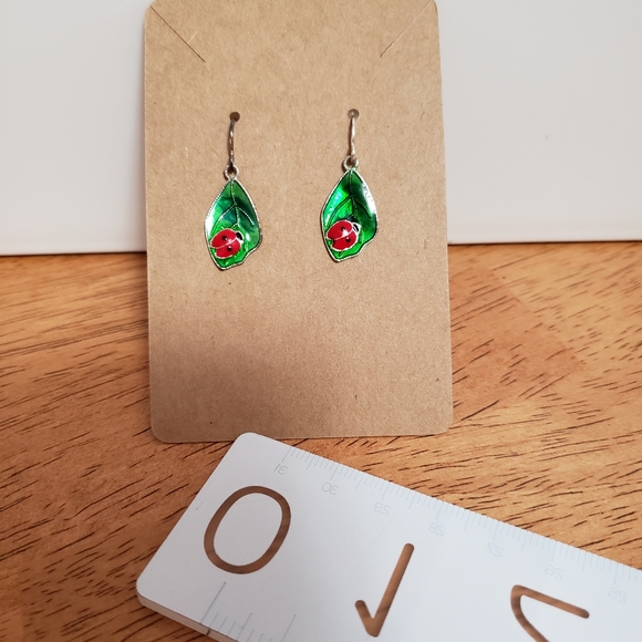 Bundle of 3 pairs of earrings. Very pretty. Green leaves marked Jj jonette Avon - Picture 8 of 9